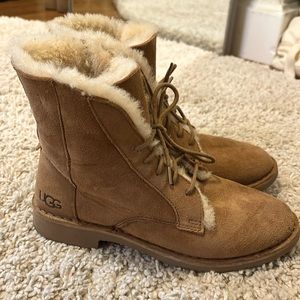 Women’s UGG Quincy Boot
